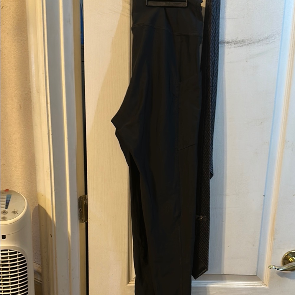 Savvy Black Leggings